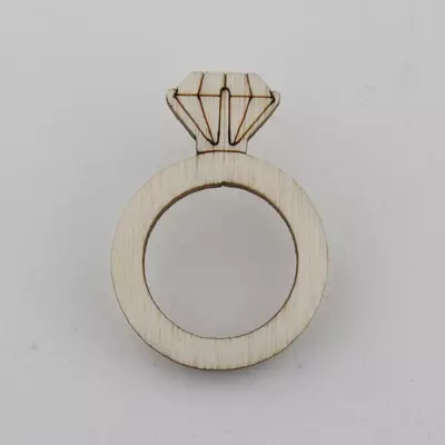 Fafigura Gomb – Gyűrű